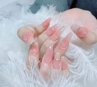ネイル Floria nail salonのネイルデザイン