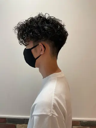 カラー メンズ メンズパーマ特化🔥 ツイスパ/シャドウのヘアスタイル