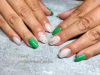 ネイル V. nailのネイルデザイン