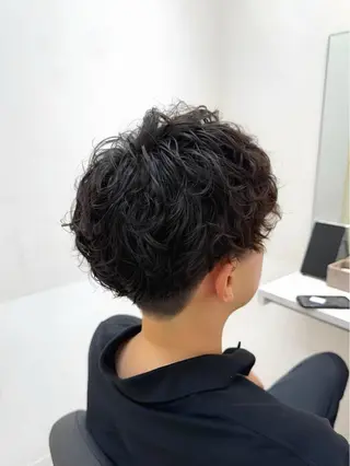 ショート パーマ メンズ 三宮/艶髪カラー /縮毛矯正/北條弘樹のヘアスタイル