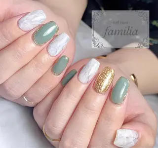 ネイル -nailroom- familiaのネイルデザイン