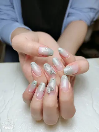 ネイル ewt miniのマツエク・マツパデザイン