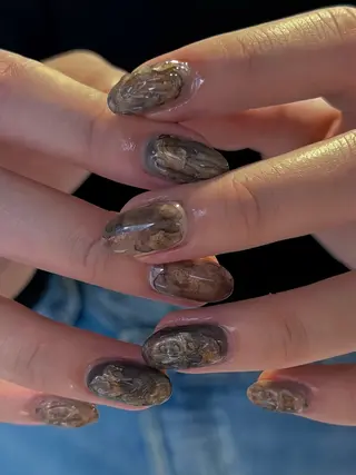 ネイル talo .のネイルデザイン