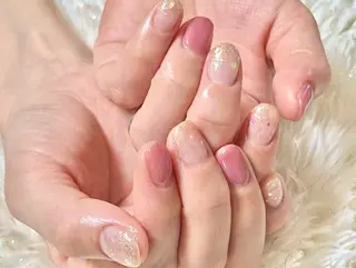 ネイル hohomi .のネイルデザイン