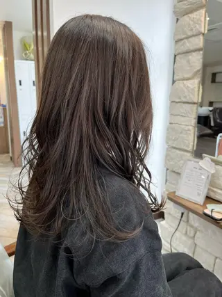 ミディアム カラー 宮永 瑞樹のヘアスタイル
