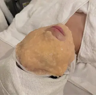 毛穴/ピーリング ララピール/POLAのエステ・リラクイメージ