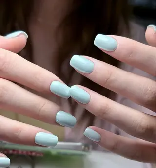 ネイル 高木 維麗絲のネイルデザイン