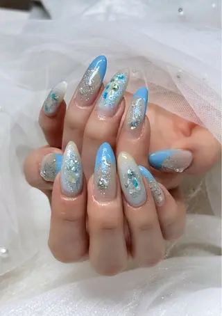 ネイル 高島 夏海のネイルデザイン