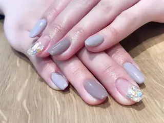 ネイル 髙橋 敦子のネイルデザイン
