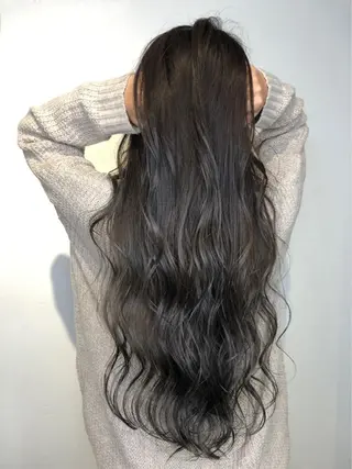 ロング _WHITE 天神店のヘアスタイル