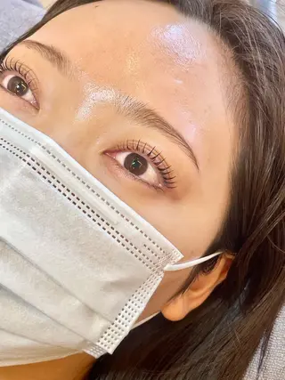 マツエク・マツパ Oui Lash&Brow 太田店所属・Oui  與那嶺 真衣の眉毛・アイブロウイメージ
