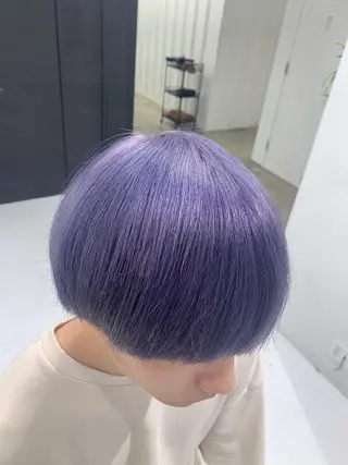 ショート カラー TAKUMI .のヘアスタイル