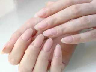 ネイル Marie Laure所属・福田 真理子のネイルデザイン