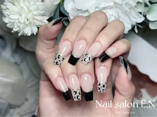 ネイル E.N🦋 長さ出し/持ち込みのネイルデザイン