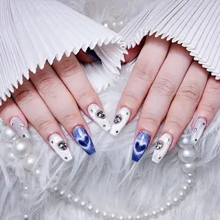 ネイル 🌈Yun nail hyejin💋のネイルデザイン