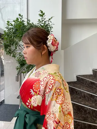 セミロング ヘアアレンジ BiBi  藪 菜月のヘアスタイル