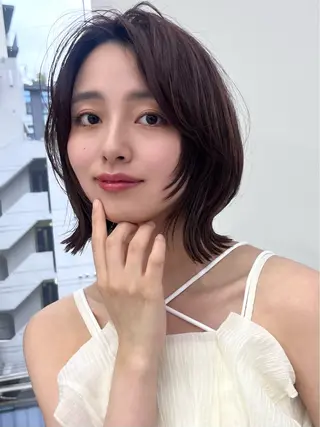 ミディアム 顔まわり/ボブウルフ 🤍愛唯(めい)のヘアスタイル