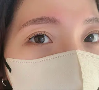 マツエク・マツパ eyebrowsalon Una所属・yurika. 🤎の眉毛・アイブロウイメージ