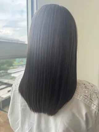 セミロング 透明感color ハイトーン✨みくりのヘアスタイル