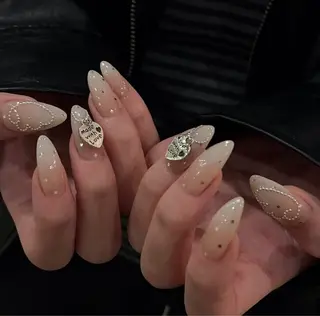 ネイル Chisa Nail Studio所属・チ サのネイルデザイン