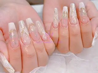 ネイル ネイルサロンエクラ 🫧Shizukaのネイルデザイン