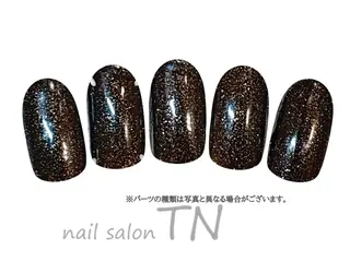 ネイル 矢川 まどかのネイルデザイン