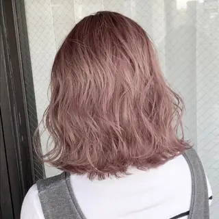 ミディアム 江坂エリア最安値◎ ブリーチ*土田のヘアスタイル