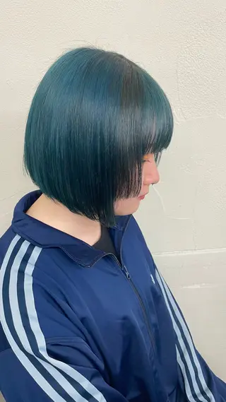 カラー nico麻生 加賀谷 すみれのヘアスタイル