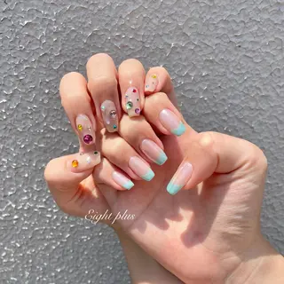 ネイル Eight plusのネイルデザイン
