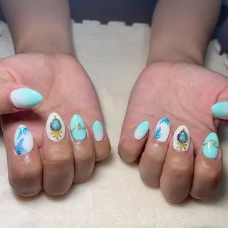 ミディアム 知花 梨花のネイルデザイン