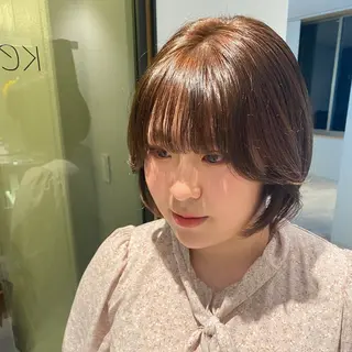 ショート カラー kelly.un MIUのヘアスタイル