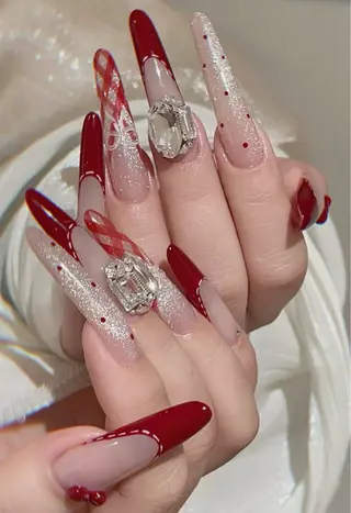 ネイル D-BEAUTY Nailsalonのネイルデザイン