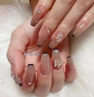 ネイル ＆ME アンドミーのネイルデザイン