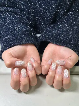 ネイル コウ ヨウのネイルデザイン