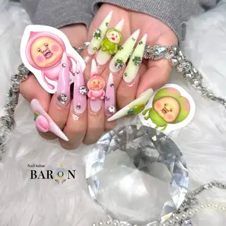 ロング ♛︎BARON♛︎ RIKAのネイルデザイン