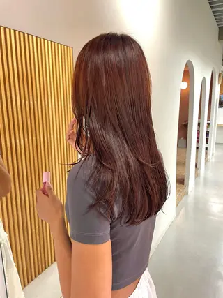 セミロング カラー スズキ シオリのヘアスタイル