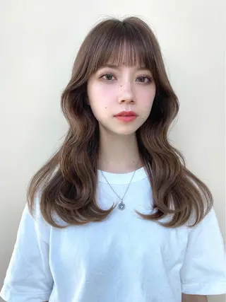 セミロング カラー レイヤー/顔周り /透明感🩶高橋大のヘアスタイル