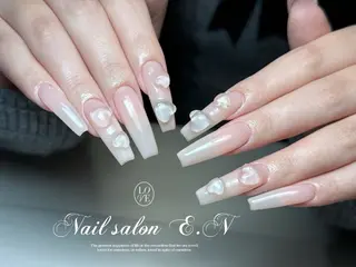 ネイル E.N🦋 長さ出し/持ち込みのネイルデザイン