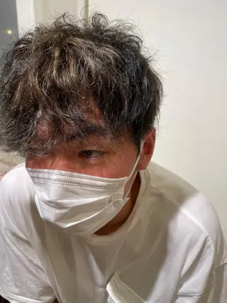 ショート カラー ヘアアレンジ メンズ 抜け感perm🌐 ｜kazaneのヘアスタイル