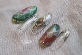 ネイル 扇松屋 marie.nのネイルデザイン