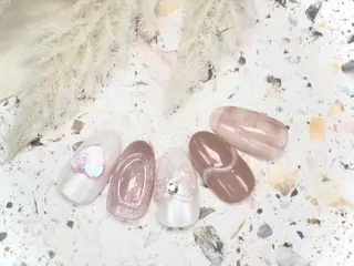 ネイル へぜリヒ ·もものネイルデザイン