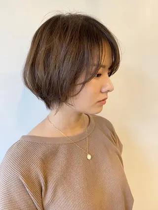 ショート カラー 安藤 佑衣のヘアスタイル