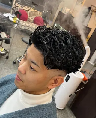 ミディアム パーマ CuMARi所属・🌈福本 裕也🌈のヘアスタイル