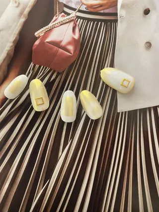 ネイル 中谷 明日香のヘアスタイル