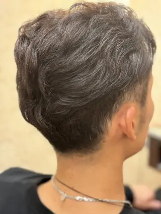 メンズ 越川 南美のヘアスタイル