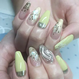 ネイル Up styleのネイルデザイン