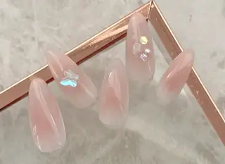 ネイル 🐾佐藤 りえ🐾のネイルデザイン