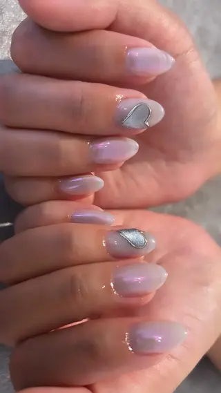 ネイル Mignon所属・Mignon 、のネイルデザイン