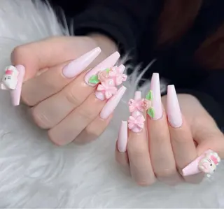 ネイル Lenie Nail Okuboのネイルデザイン