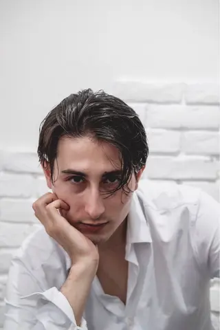 メンズ カズキ🌼曲がる縮毛 /くせ毛パーマのヘアスタイル